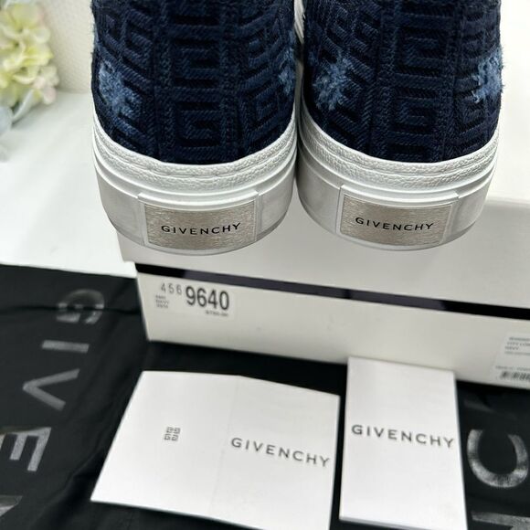 Men’s Givenchy four G navy distressed city sneakers size 43, made in Italy - Picture 5 of 11